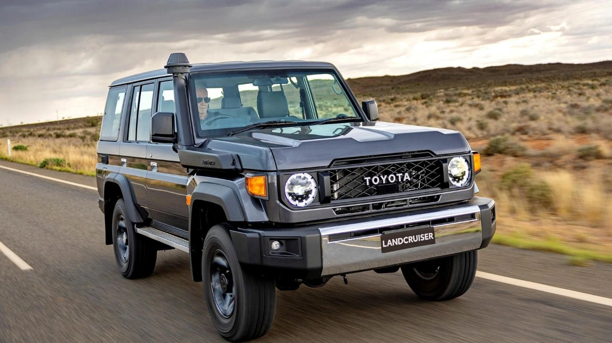 Toyota Land Cruiser 70: Классический внедорожник с современными двигателями