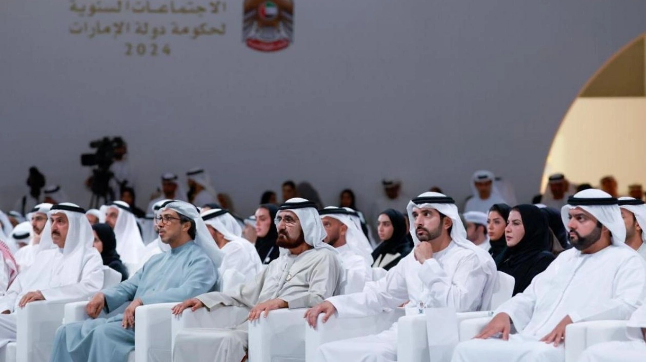 Sheikh Mohammed Honors UAE AI Award Winners