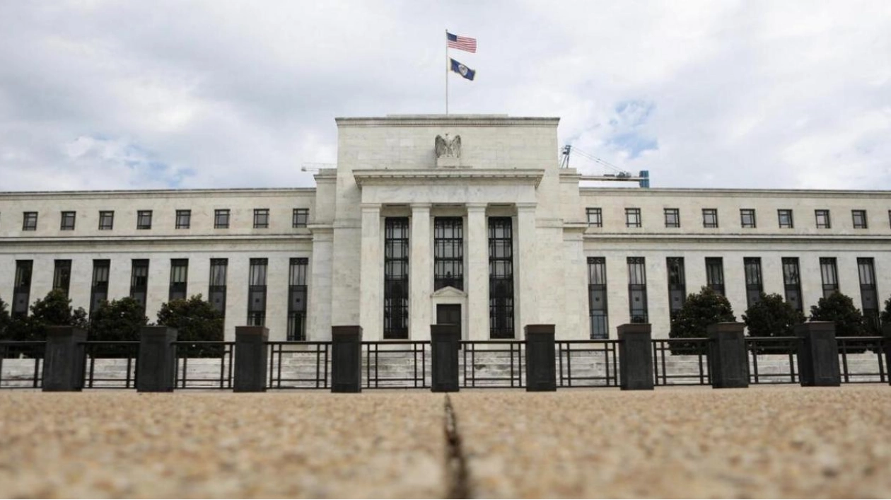 Inflation Nears Fed's Target: Interest Rates and Price Stability