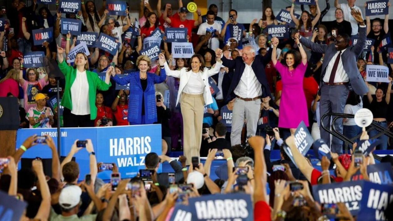 Kamala Harris Draws Massive Crowds, Challenges Trump's Rally Dominance