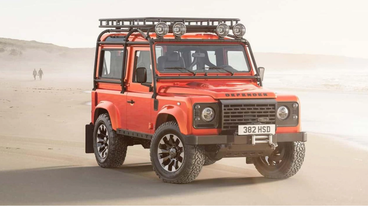 2024 Land Rover Defender V-8: A Classic Revival