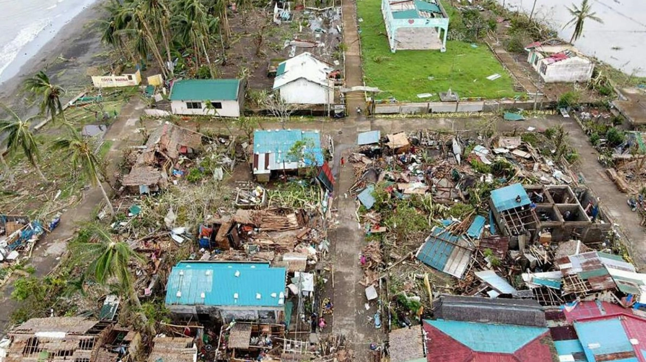 Devastation in Philippines After Super Typhoon Man-yi