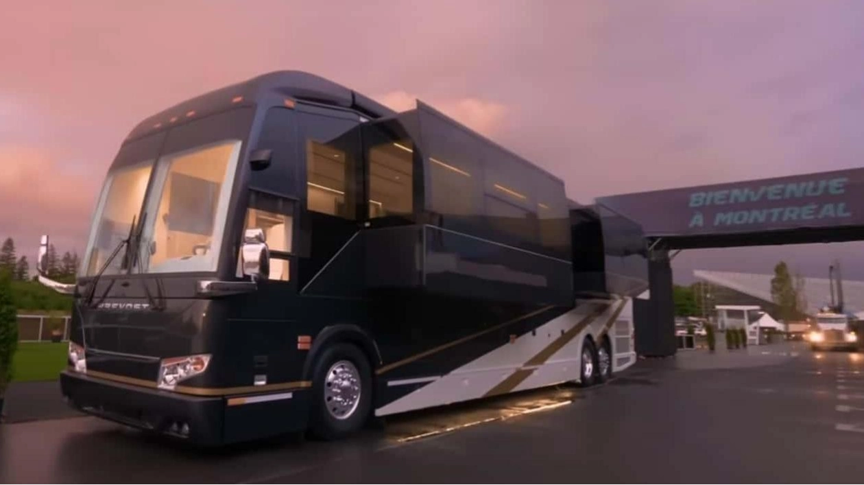 Exploring the $2.5 Million Loki Coach: A Luxurious Motorhome