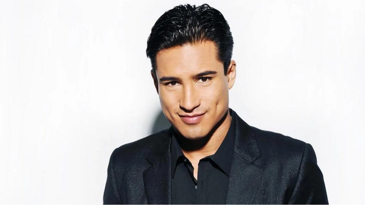 Mario Lopez to Receive Star on Hollywood Walk of Fame