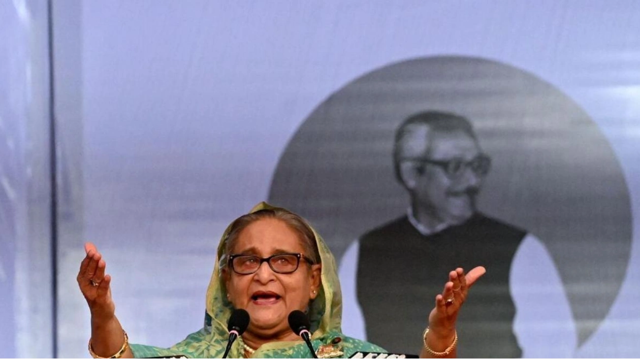 Bangladesh's Interim Leader Urges Exiled Premier to Stay Silent