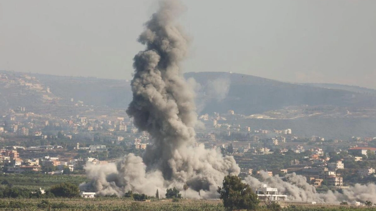 Israel Intensifies Bombardment of South Beirut