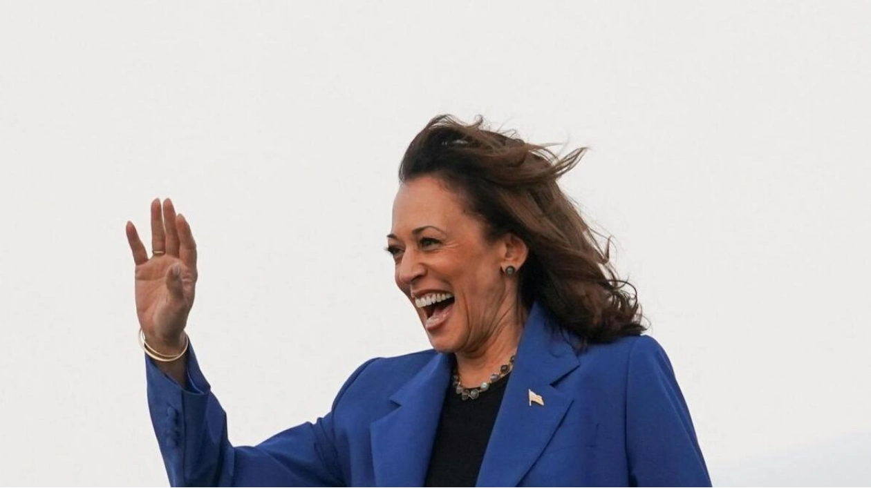 Democrats Celebrate Harris' Campaign and Honor Biden in Chicago