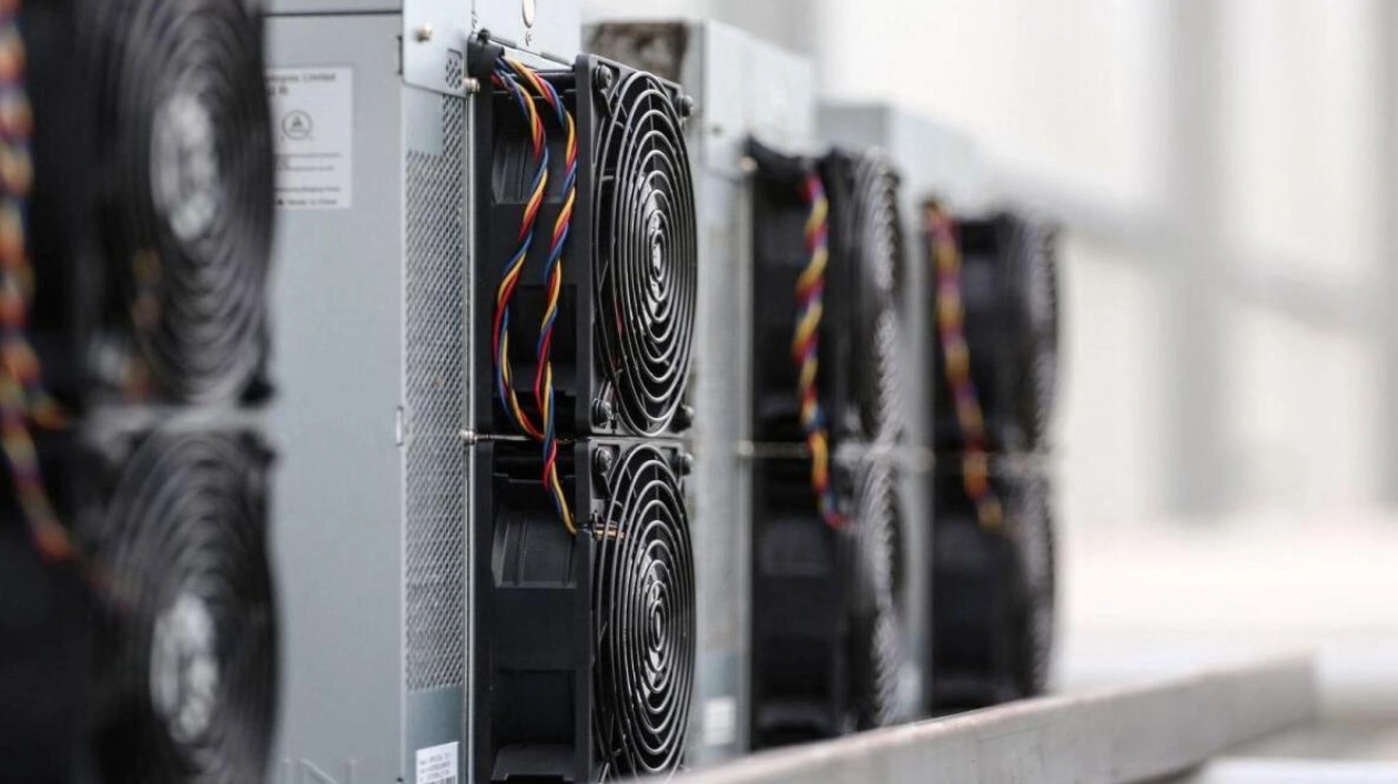 Thai Authorities Raid Illegal Bitcoin Mine Near Bangkok