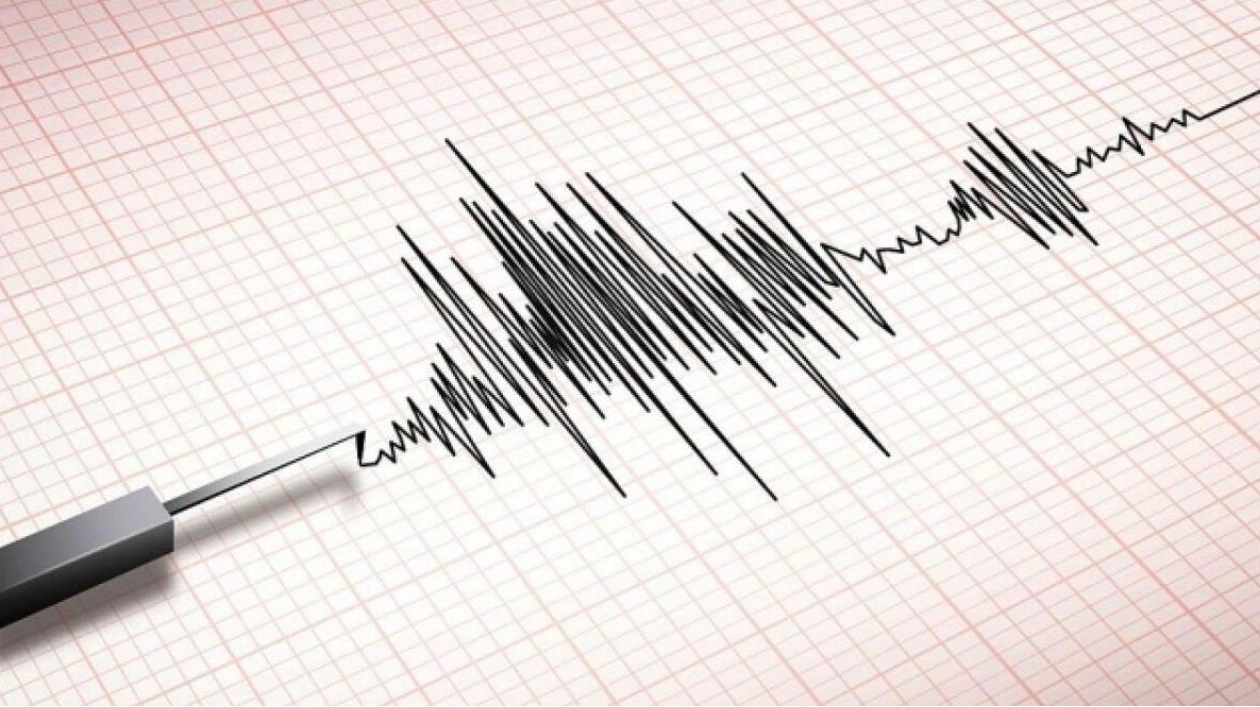 6.9 Magnitude Earthquake Strikes Near Peru Coast