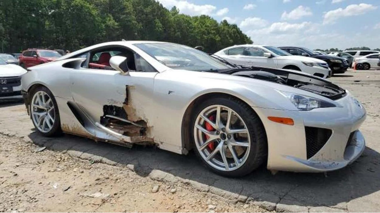 Rare Lexus LFA on Copart: A Half-Million Dollar Repair?