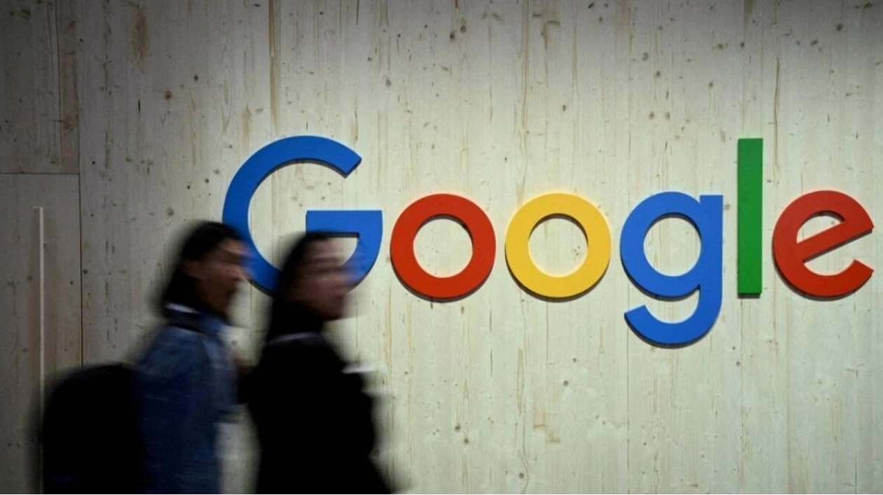 Apple-Google Deal at Risk Amid Antitrust Ruling