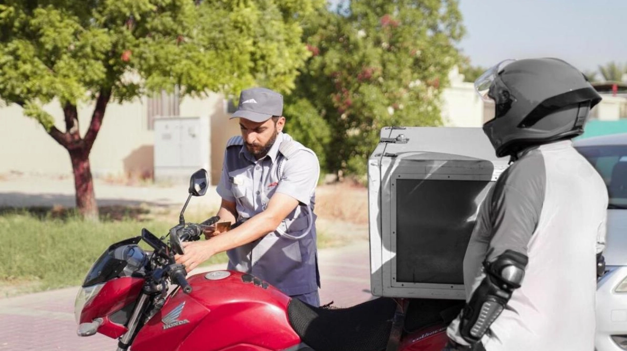 RTA Imposes Over 1,200 Fines on Delivery Motorcycles