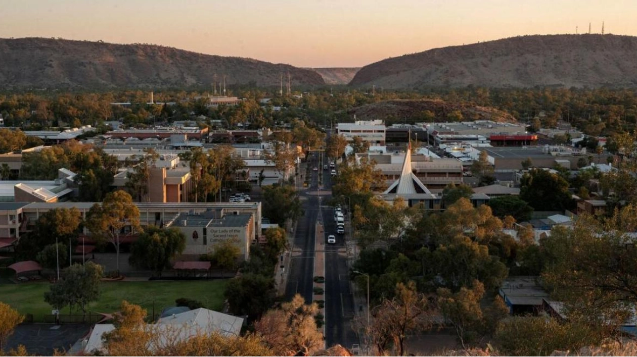 Australian Police Impose Three-Night Curfew in Alice Springs