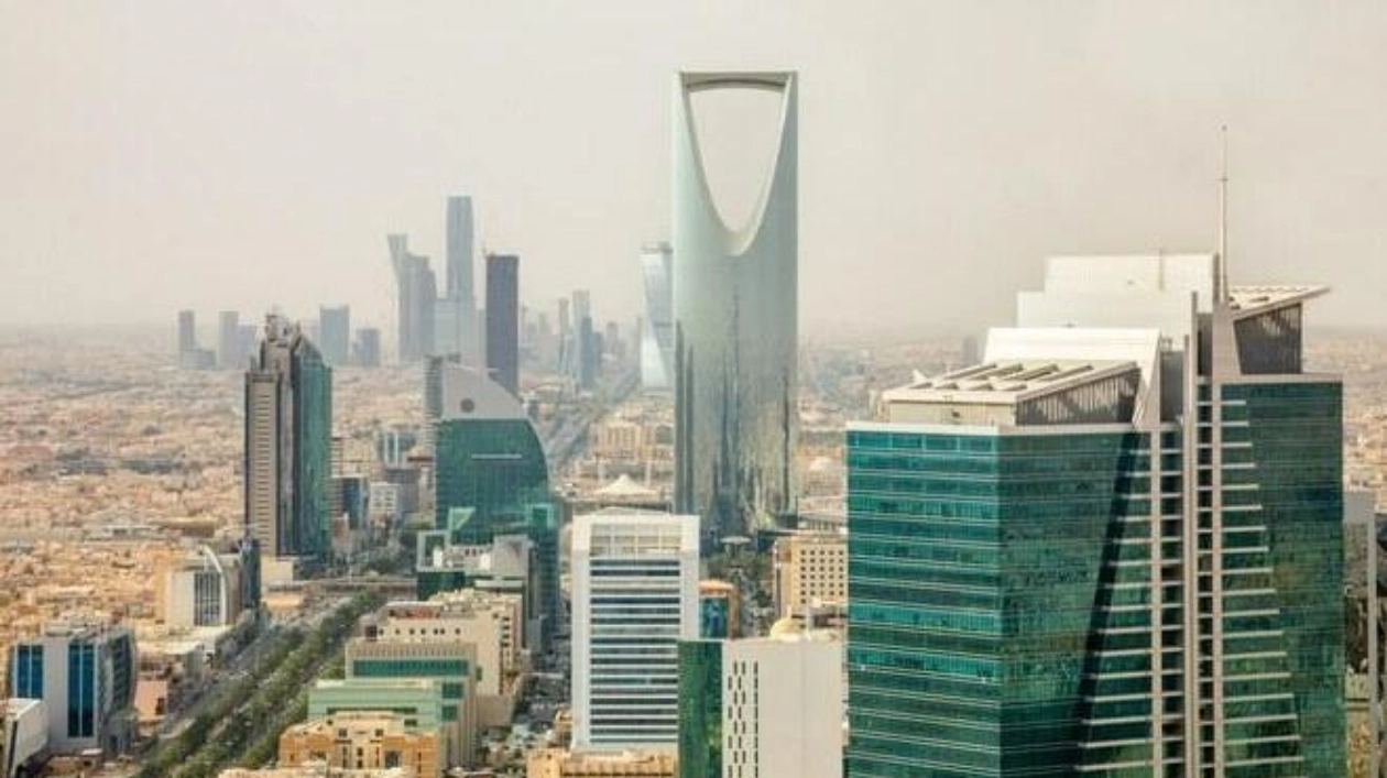 Saudi Arabia's Non-Oil Private Sector Sees Robust Growth in November