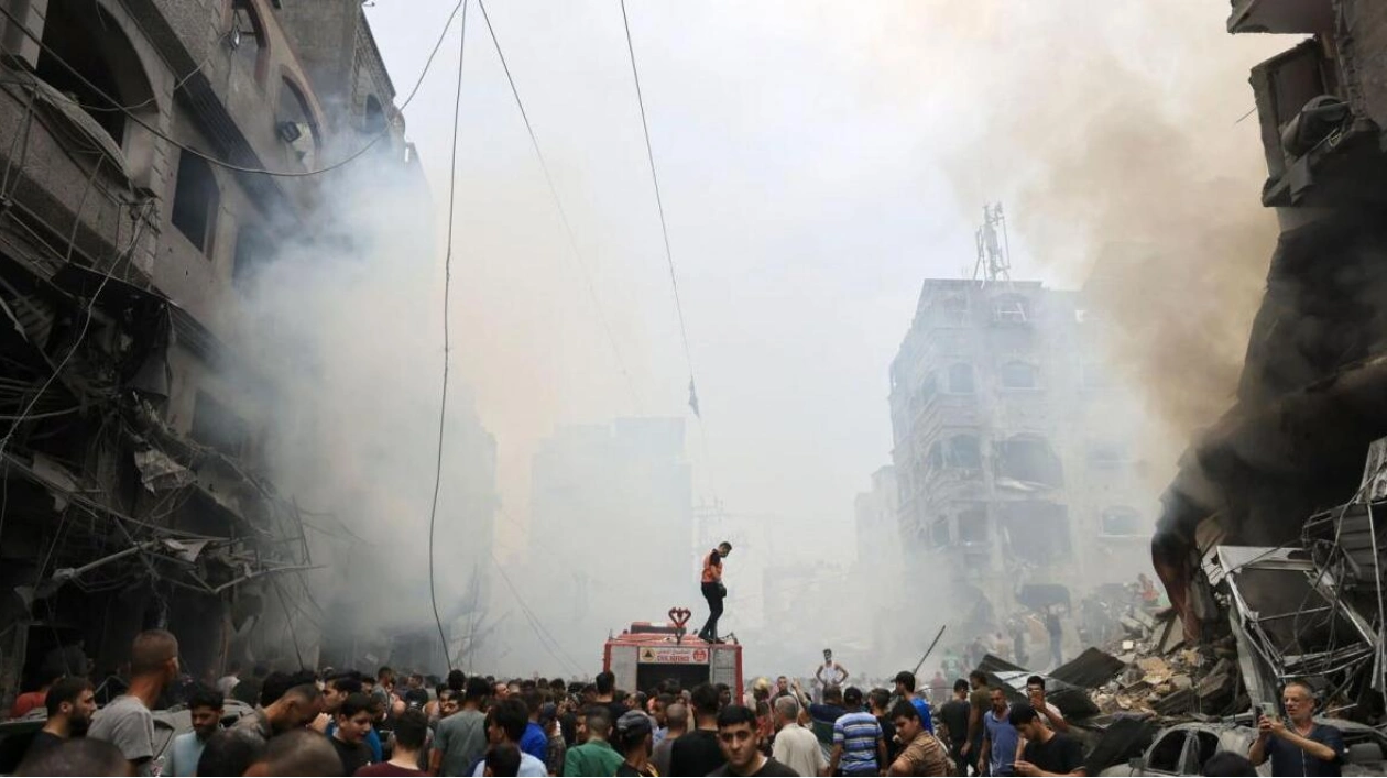 Israeli Strikes in Jabalia: 33 Dead, 85 Injured