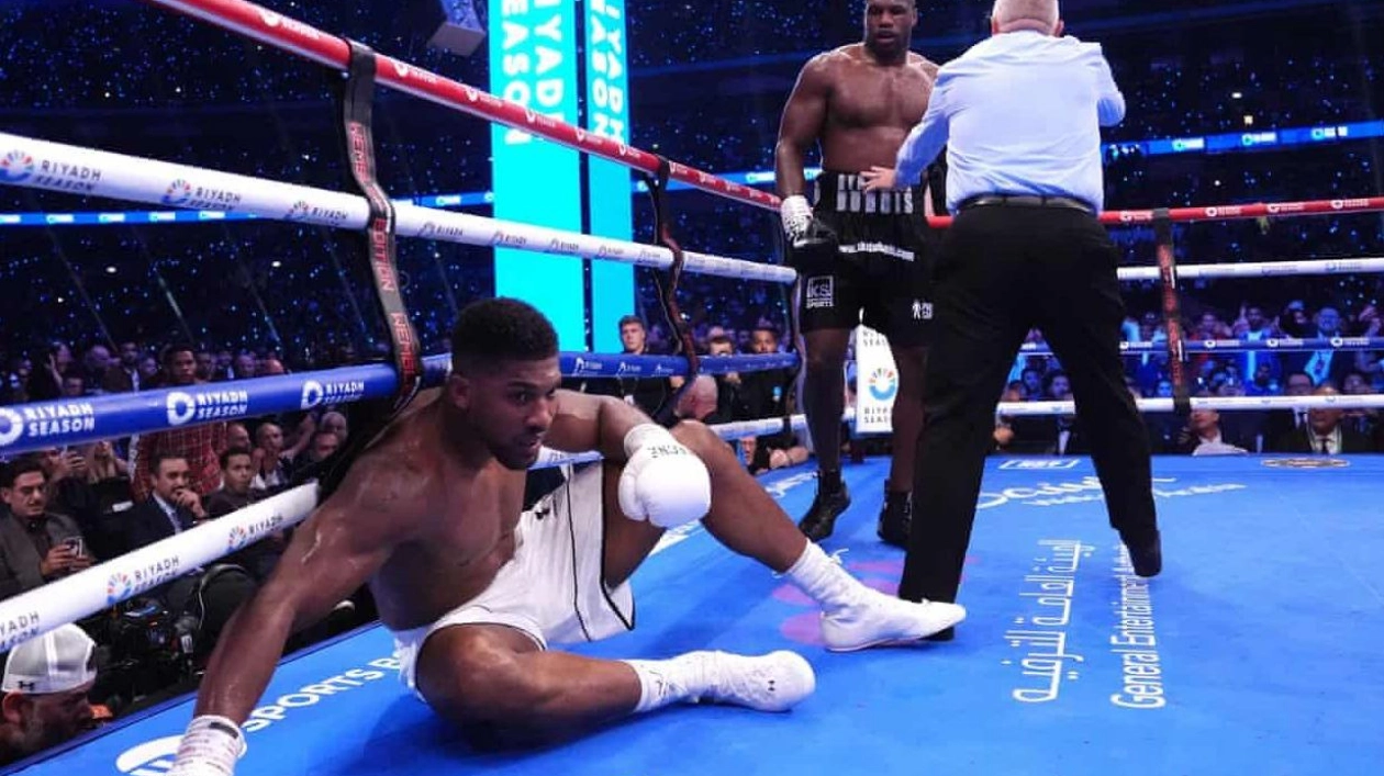 Dubois Shocks Joshua with Devastating Knockout at Wembley