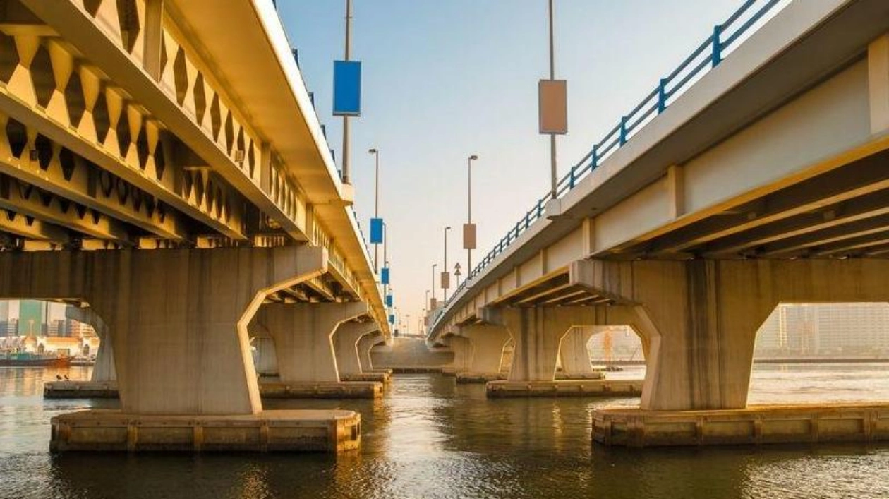 Дубай: Частичное закрытие моста Аль-Мактум на ремонт