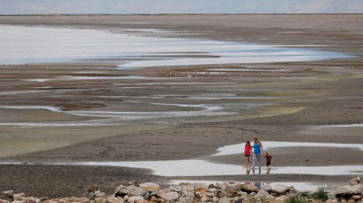 Great Salt Lake Dust: A Health Hazard?