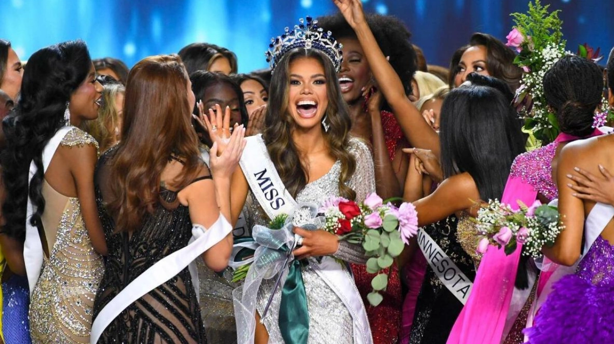 New York Woman Sues Miss America and Miss World Over Motherhood Discrimination