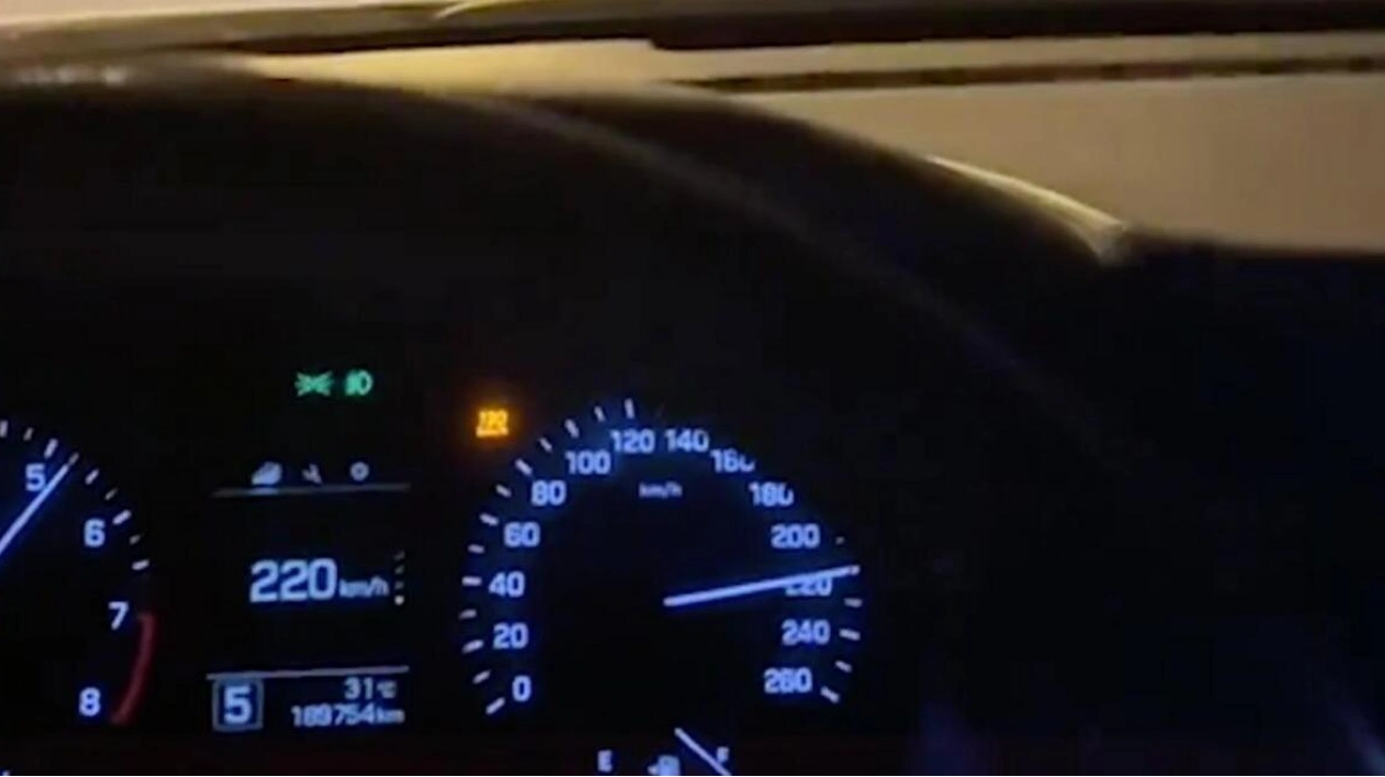 Dubai Driver Arrested for Speeding at 220kmph on E311