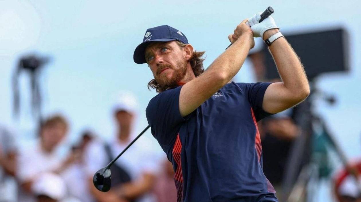 Tommy Fleetwood Seeks Support in Olympic Golf Final Round