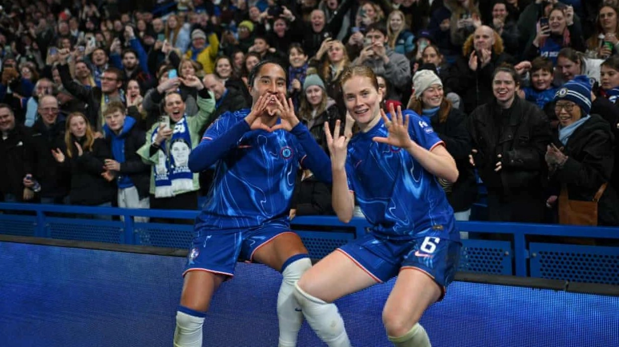 Chelsea Leapfrogs Manchester City in WSL