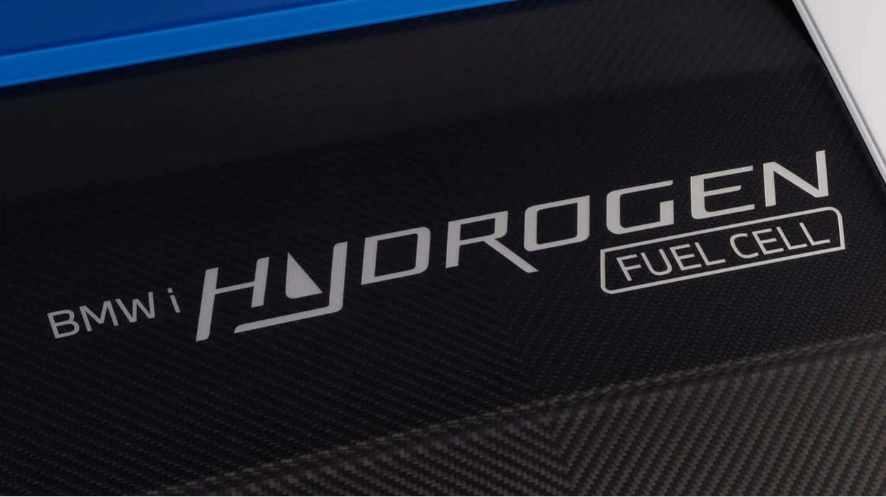 BMW Set to Enter Hydrogen Vehicle Market with 2028 Fuel Cell EV