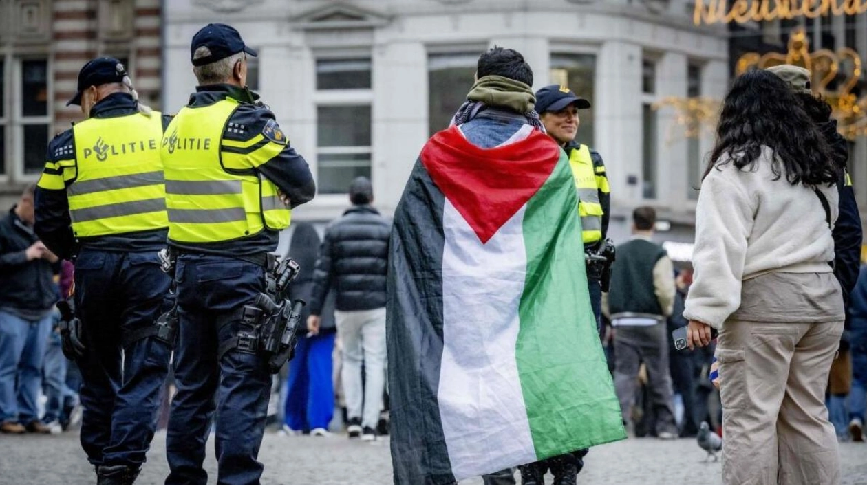 Amsterdam Police Disperse Pro-Palestinian Protest Amid Ban