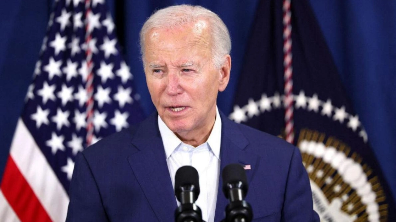 Health Experts Call for Additional Cognitive Tests for Biden and Trump