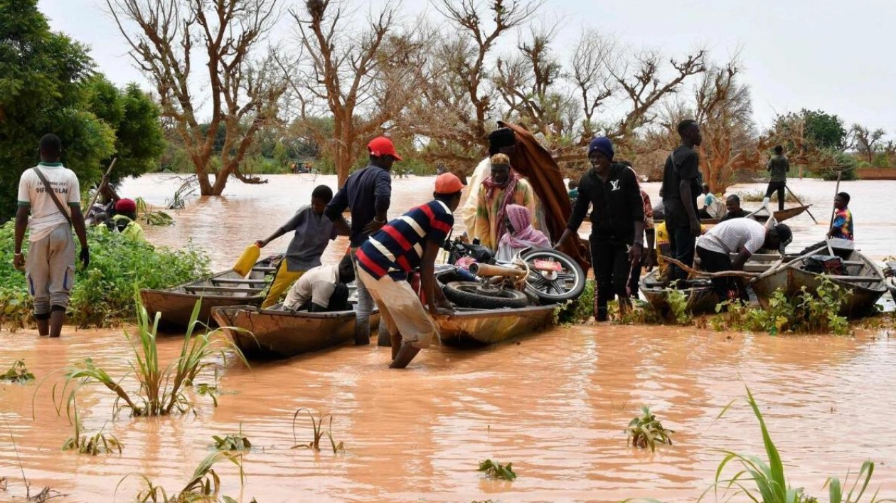 Dubai Charity Association Delivers Urgent Relief to Flood-Affected Areas