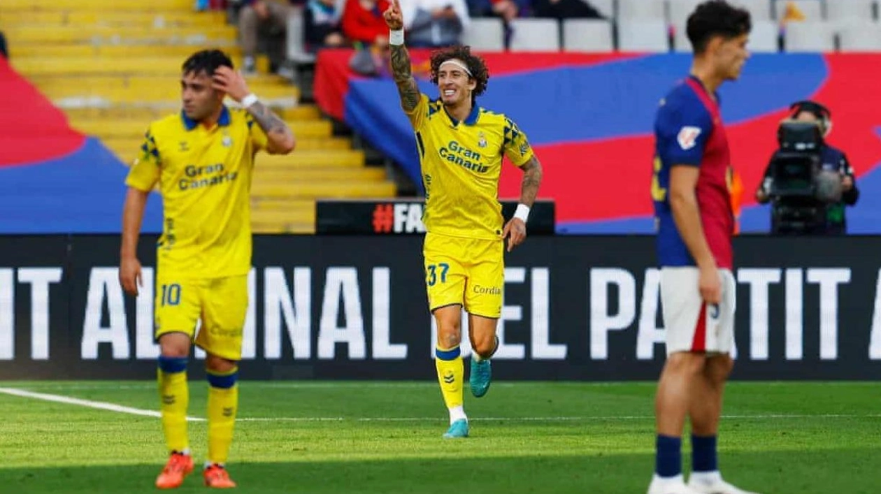 Las Palmas Shock Barcelona with 2-1 Victory at Home