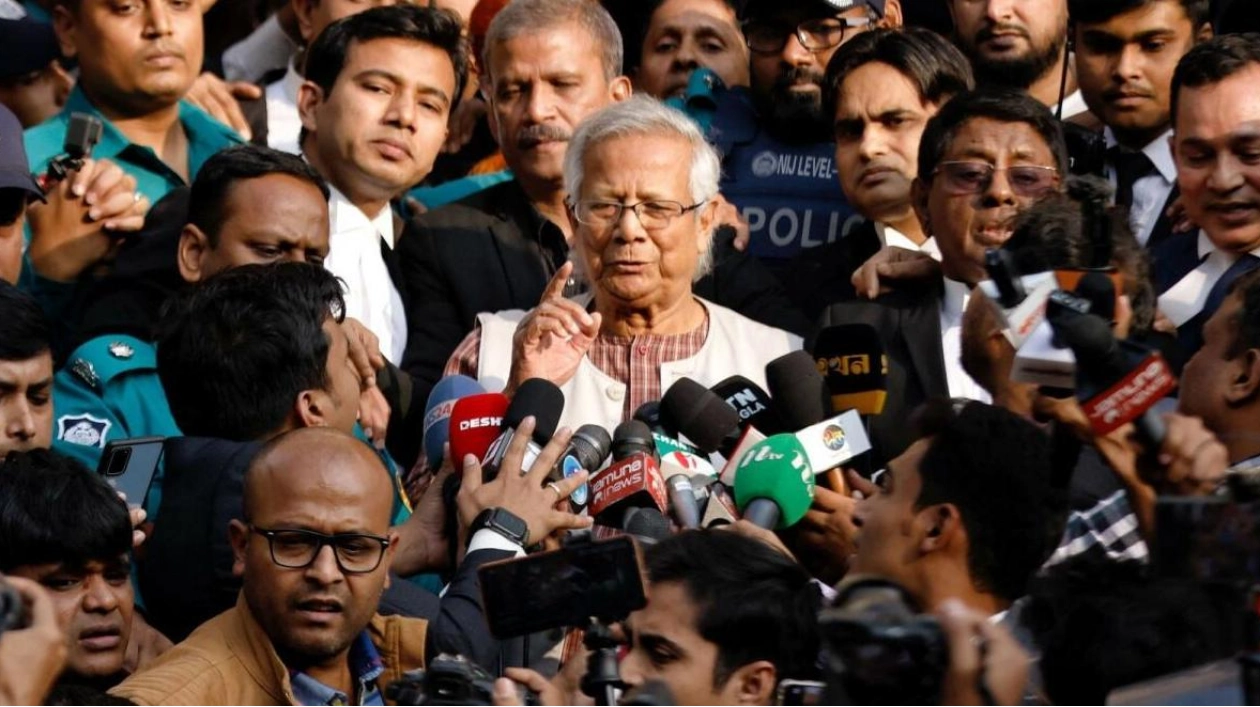 Bangladesh Protests Call for New Interim Government Led by Yunus