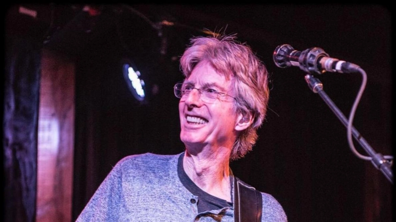 Phil Lesh, Grateful Dead Bassist, Dies at 84