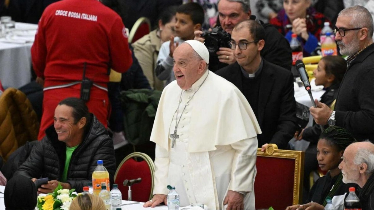 Pope Francis Questions Israel's Gaza Campaign