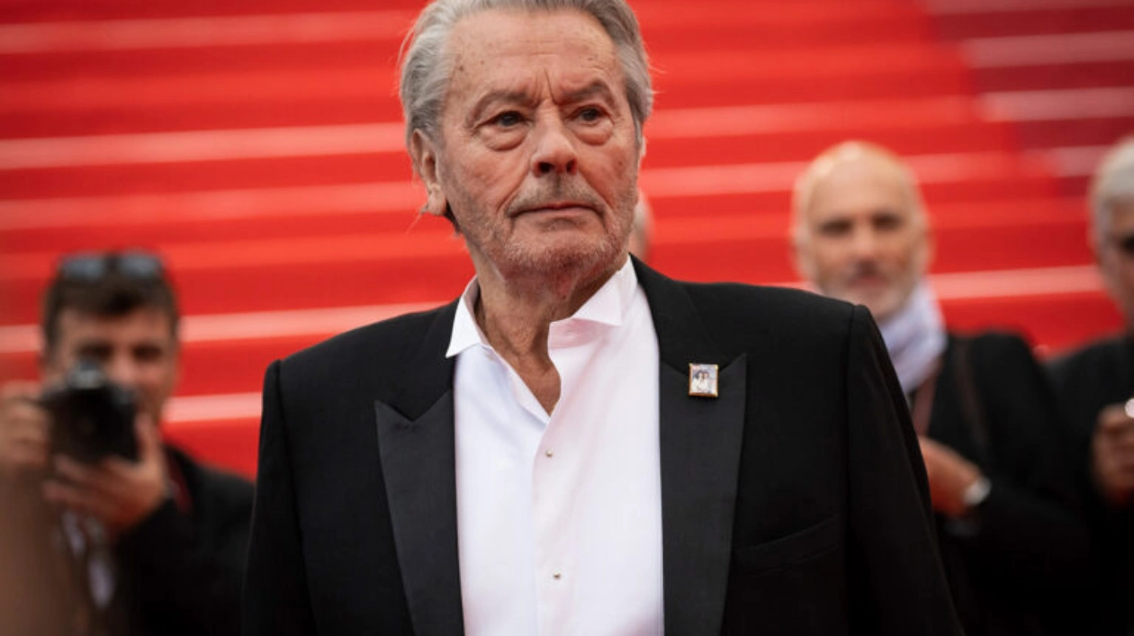 Alain Delon has passed away