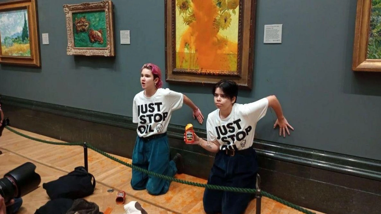 National Gallery Bans Liquids After Activist Attacks