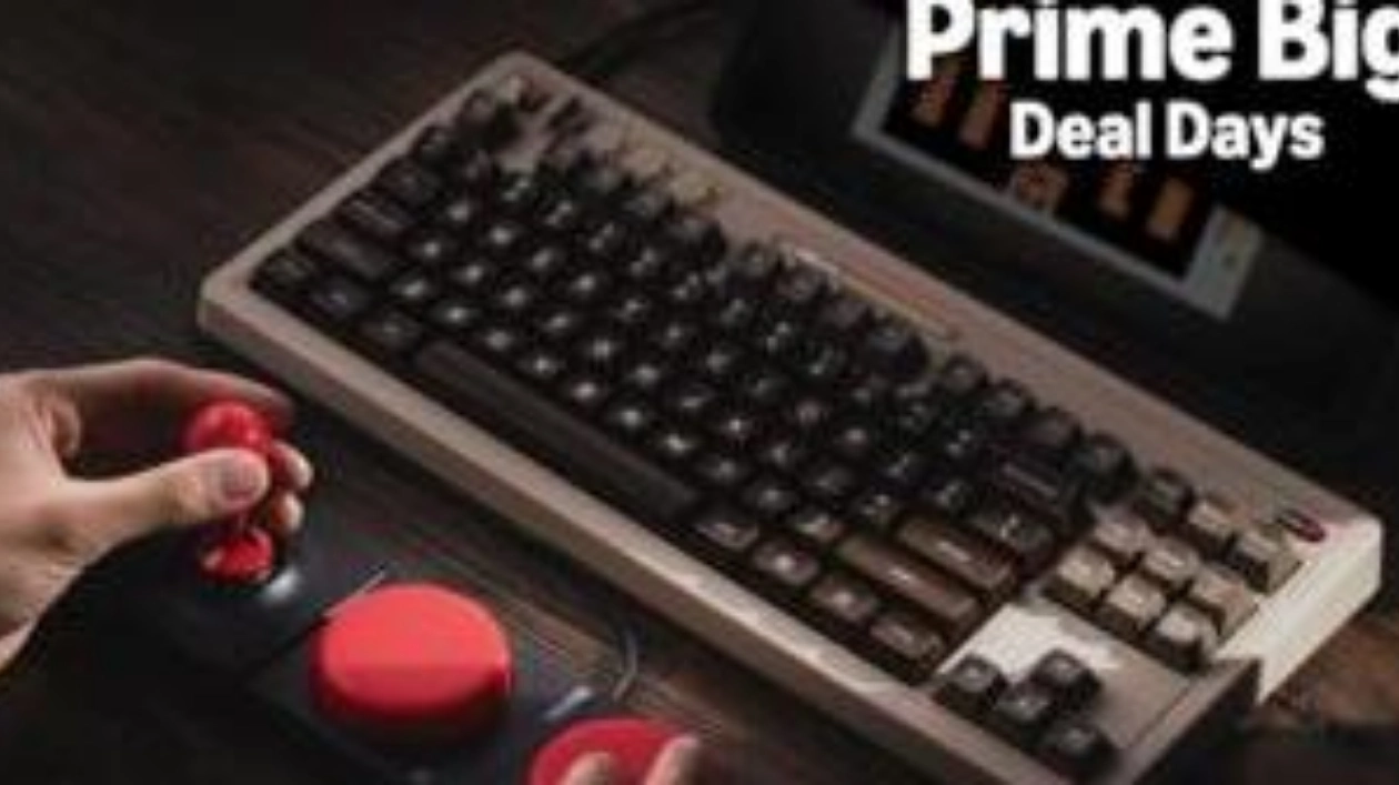 8BitDo's Retro Mechanical Keyboards: Classic Design, Modern Features