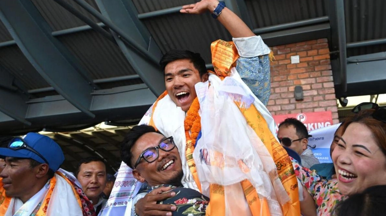 Nepali Teen Sets Record by Summitting All 14 8,000-Metre Peaks