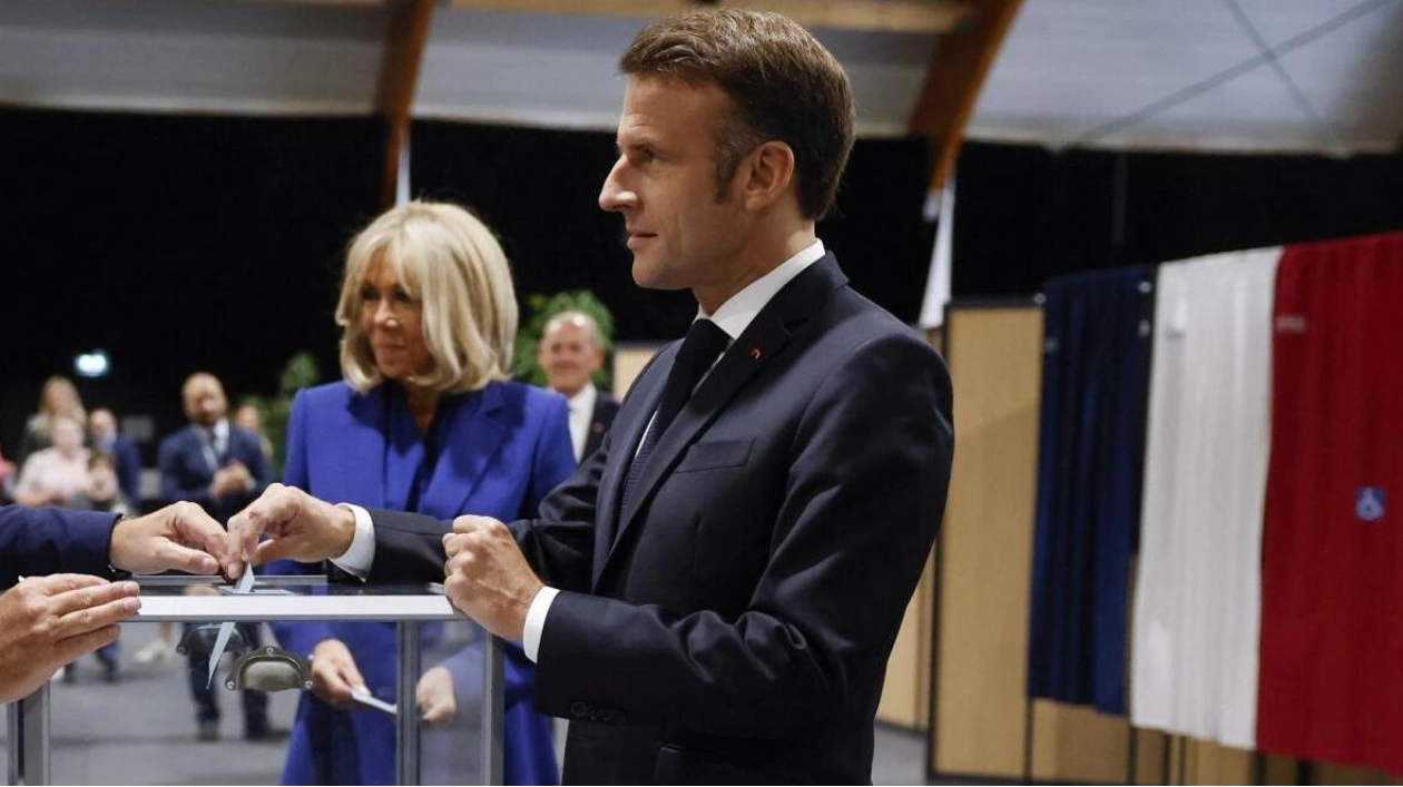 French Political Parties Forge Alliances Ahead of Parliamentary Elections