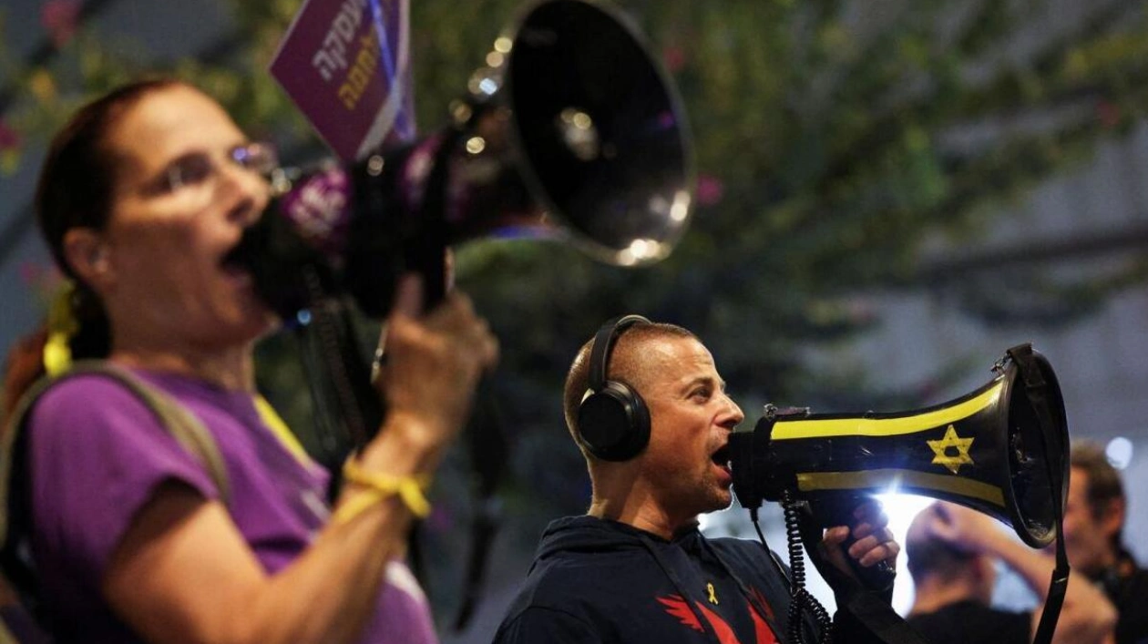 Protests in Tel Aviv Demand Ceasefire and Hostage Release