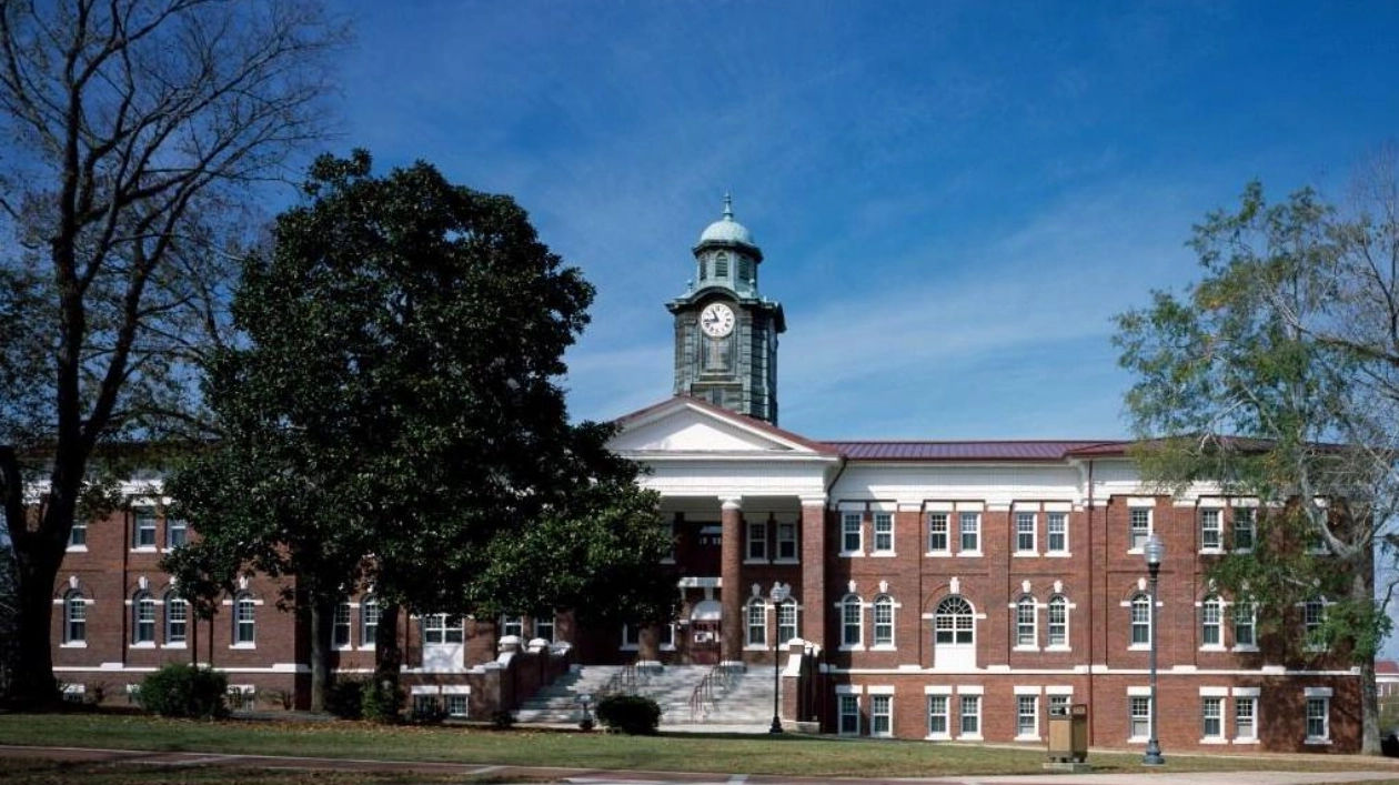 Fatal Shooting at Alabama HBCU During Homecoming Weekend