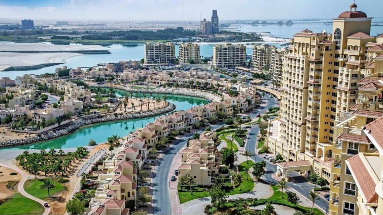 Dubai Developers Offer Golden Visas to Attract High-Net-Worth Buyers