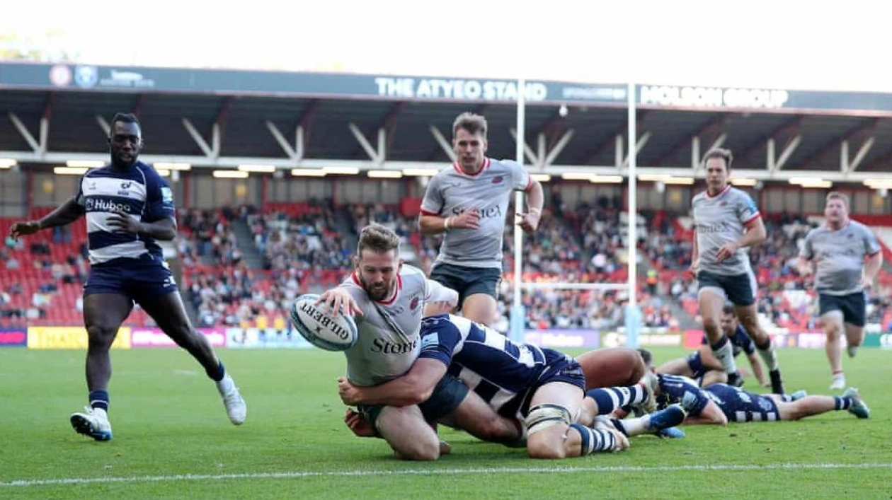 Saracens Edge Bristol in Thrilling Encounter