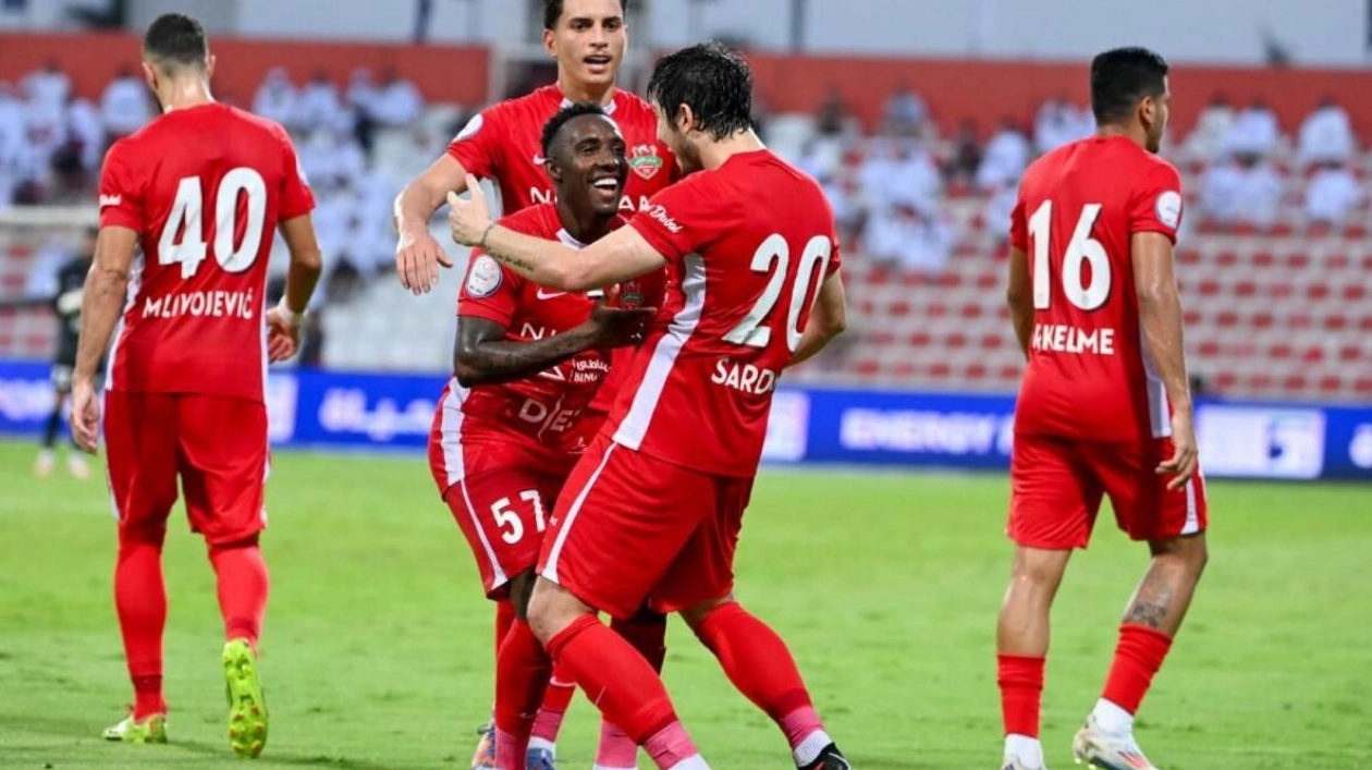 Shabab Al Ahli Triumphs in 5-4 Thriller Against Al Wahda