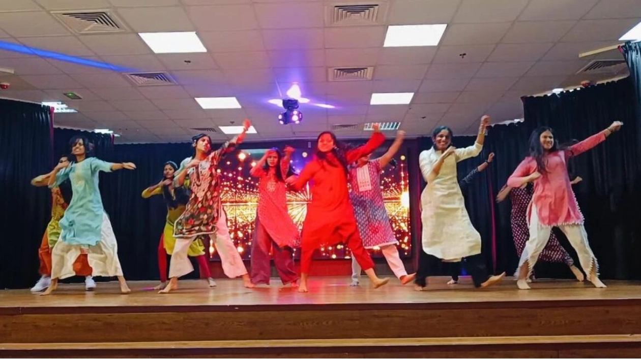 UAE Indian Schools Celebrate Teachers' Day with Gold Coins and Festivities