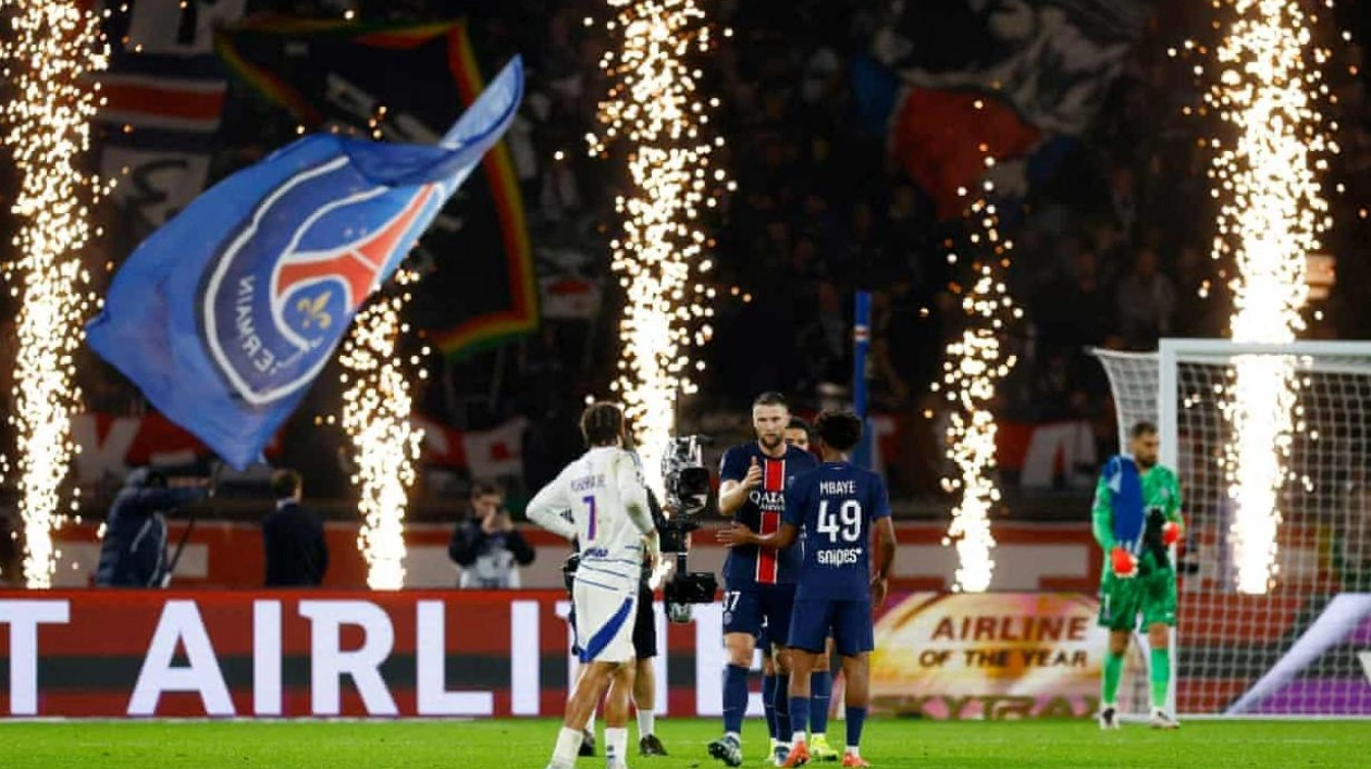 French League Condemns Homophobic Chants by PSG Fans