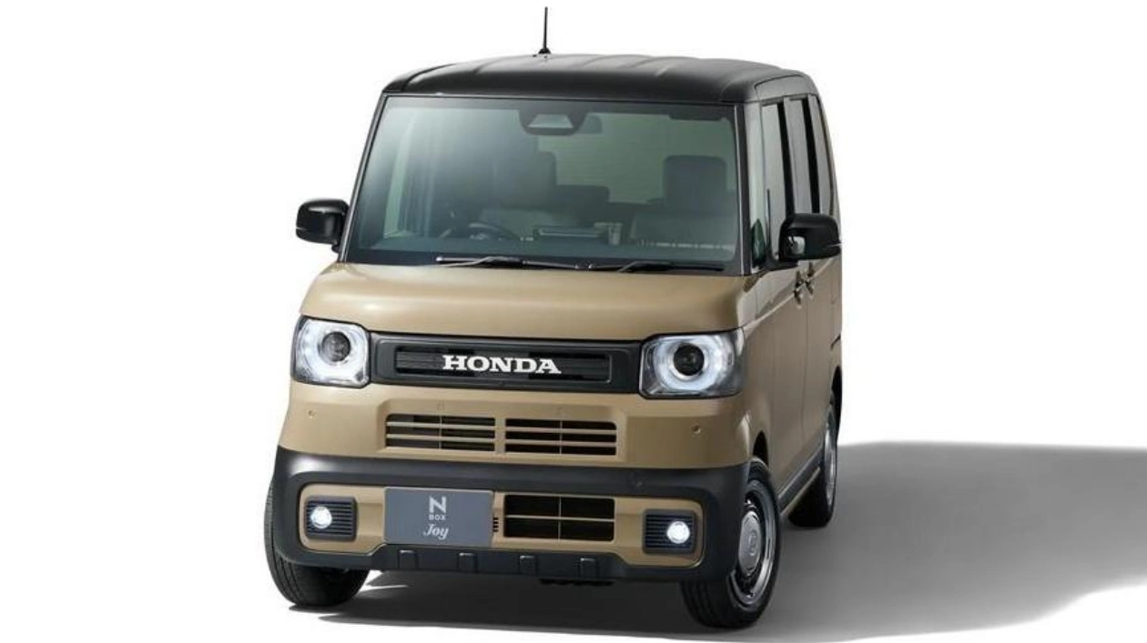 Honda N-Box Joy: Новая «внедорожная» версия микровэна