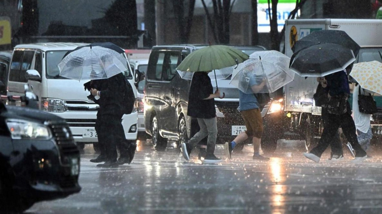 Nearly 200,000 Urged to Evacuate in Western Japan