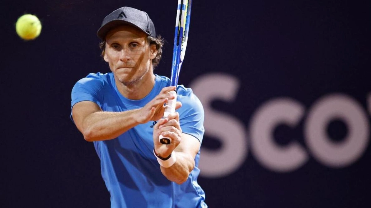 Diego Forlan's Tennis Debut at Uruguay Open Ends in Defeat