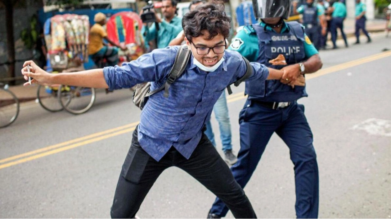 Bangladesh Declares Mourning Amid Student Protests and Clashes